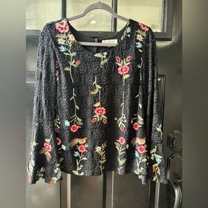 Solitaire Women Size S.  Lined Buttoned back. Excellent Condition worn 2x.